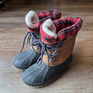 Gap Kids Buffalo Plaid Lined Lace-Up Thinsulate Duck Boots Size 12/13